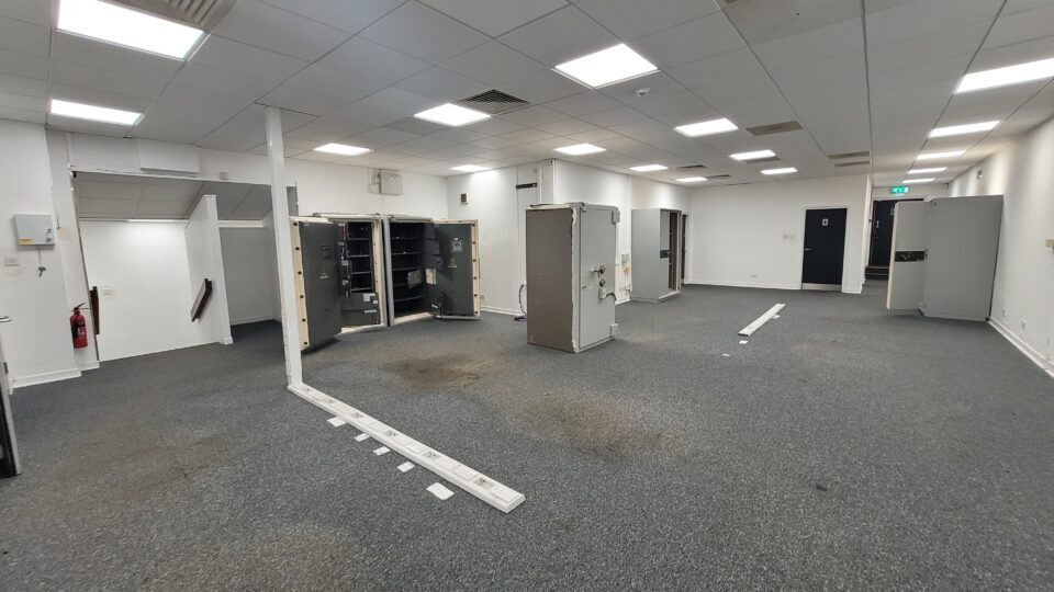 151 High St, Irvine à louer - Photo intérieure – Image 3 sur 9