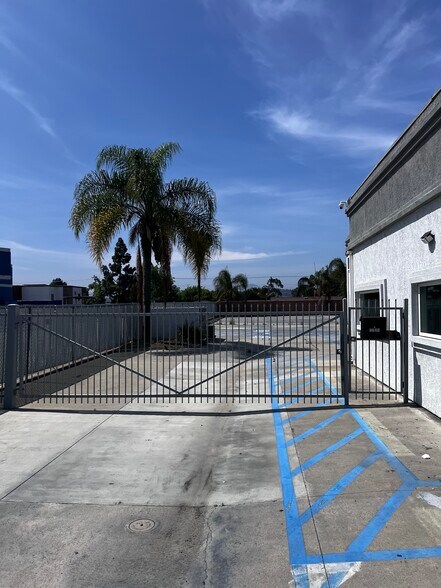 1225 Broadway, El Cajon, CA à louer - Photo de l’immeuble – Image 3 sur 5