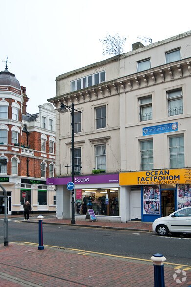 11-11A Seaside Rd, Eastbourne à louer - Photo principale – Image 1 sur 3