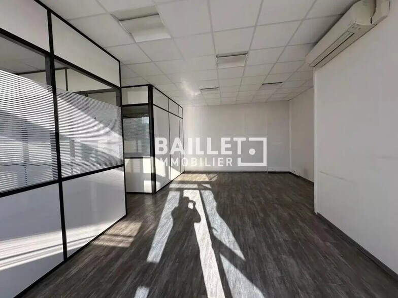 Bureau dans Villeneuve-Loubet à louer - Photo intérieure – Image 2 sur 22