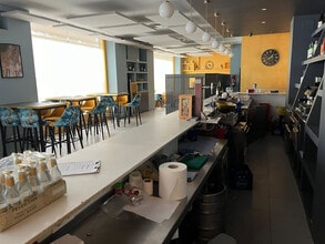 Local commercial dans Alcobendas, Madrid à louer Photo intérieure– Image 1 sur 5