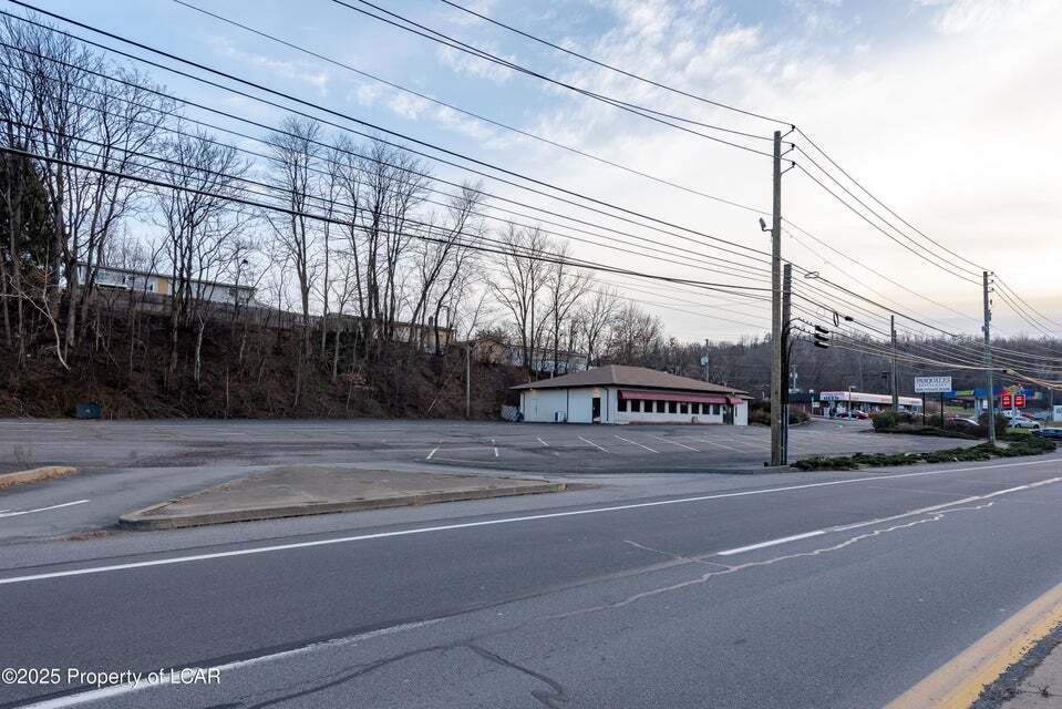 1,2,3 Sans Souci Pkwy, Hanover Township, PA à vendre Photo principale– Image 1 sur 5