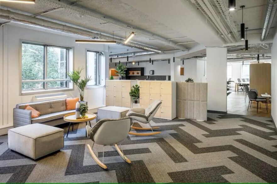 43-45 Avenue De Clichy, Paris à louer - Photo de l’immeuble – Image 2 sur 15