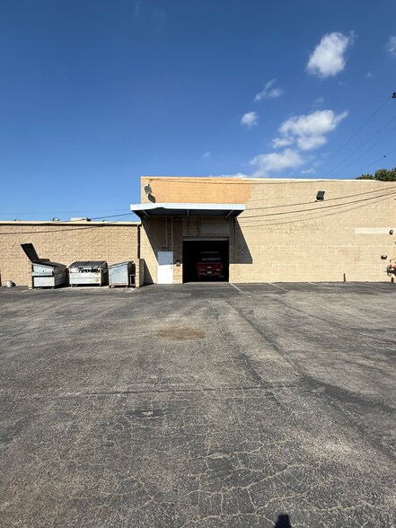 14011 Gracebee Ave, Norwalk, CA à louer - Photo de l’immeuble – Image 2 sur 8