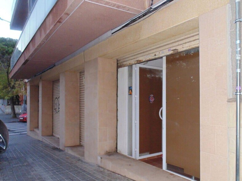 Immeuble residentiel dans Sabadell, Barcelona à vendre - Photo intérieure – Image 1 sur 1