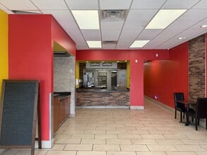 5200-5302 Memphis Ave, Cleveland, OH à louer Photo intérieure– Image 2 sur 10