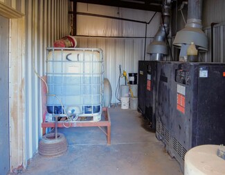 Plus de détails pour 2003 S Merritt Rd, Elk City, OK - Industriel/Logistique à vendre