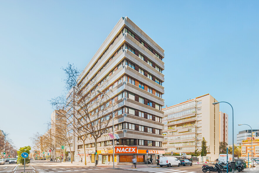 Calle De María De Molina, 37, Madrid, Madrid à louer - Photo de l’immeuble – Image 3 sur 4