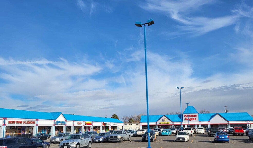 710-750 Peoria St, Aurora, CO à louer - Photo de l’immeuble – Image 1 sur 6