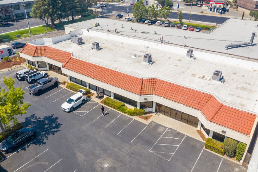 271-275 E Hacienda Ave, Campbell, CA à louer - Aérien – Image 3 sur 6
