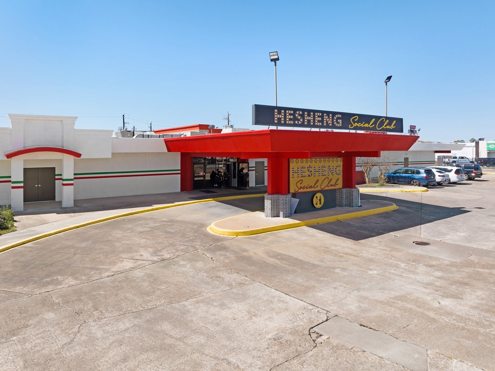 2730 Fondren Rd, Houston, TX à vendre Photo de l’immeuble– Image 1 sur 25