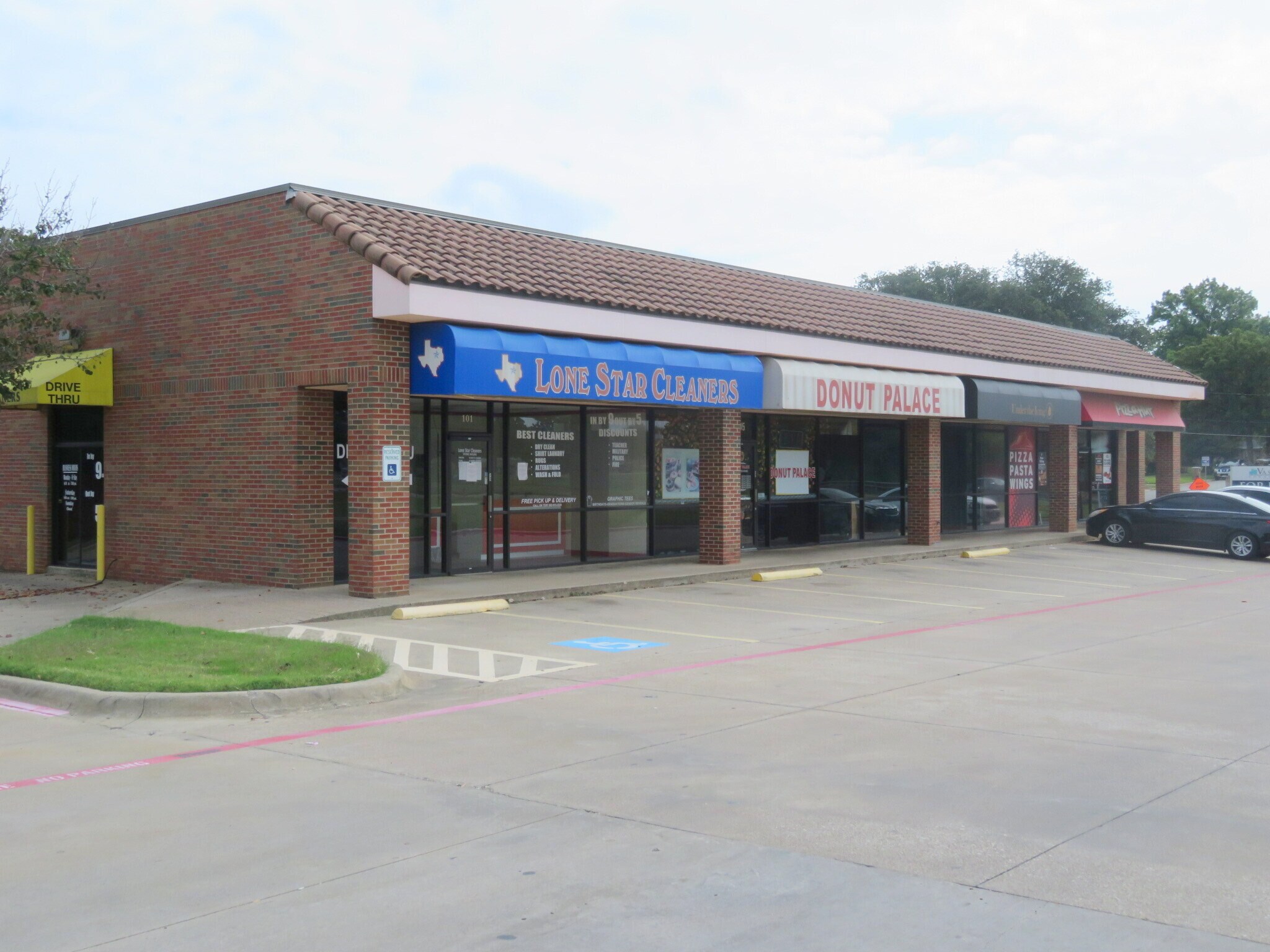 3601 SW Green Oaks Blvd, Arlington, TX à louer Photo de l’immeuble– Image 1 sur 7