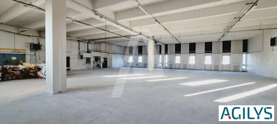 32 Rue De Montlhéry, Rungis à louer - Photo de l’immeuble – Image 2 sur 12