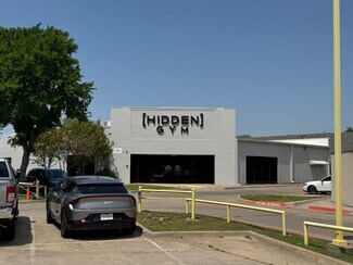 Plus de détails pour 235 N Central Expy, Richardson, TX - Local commercial à vendre