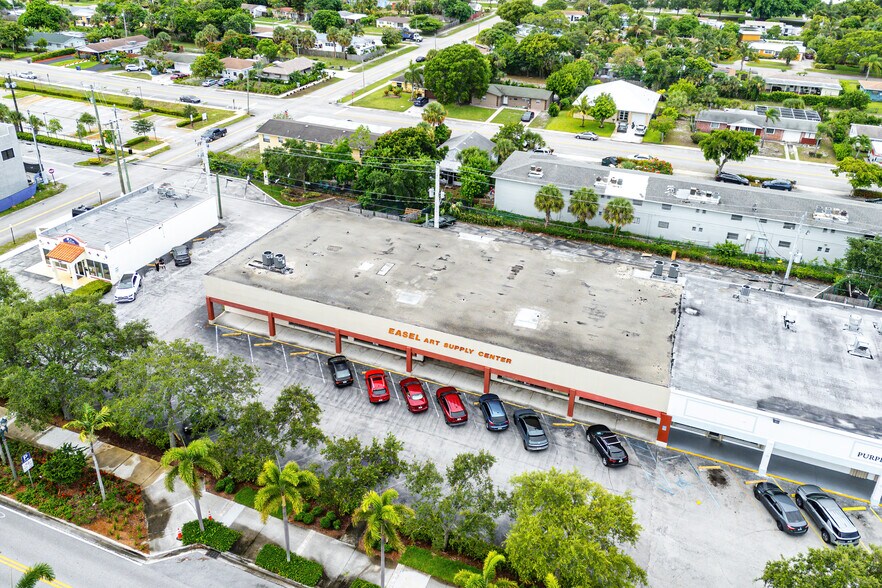 810 Park Ave, West Palm Beach, FL à vendre - Photo de l’immeuble – Image 2 sur 7