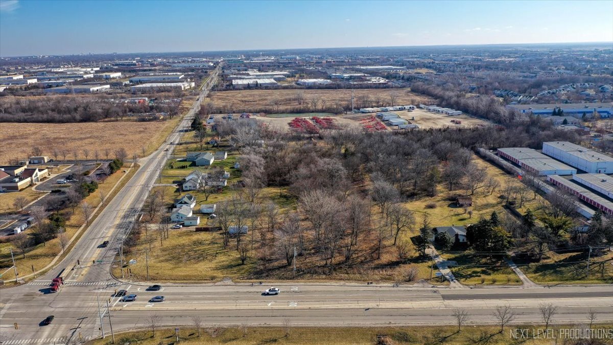 7S175 Eola Rd, Aurora, IL à vendre Photo principale– Image 1 sur 4
