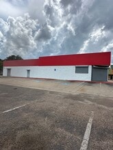 1259 Bobby Rush Blvd, Jackson, MS à vendre Photo de l’immeuble– Image 1 sur 1