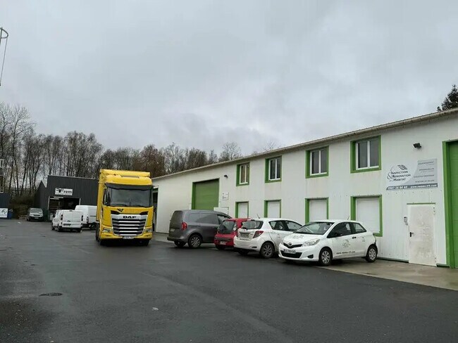 Plus de détails pour Industriel/Logistique à louer