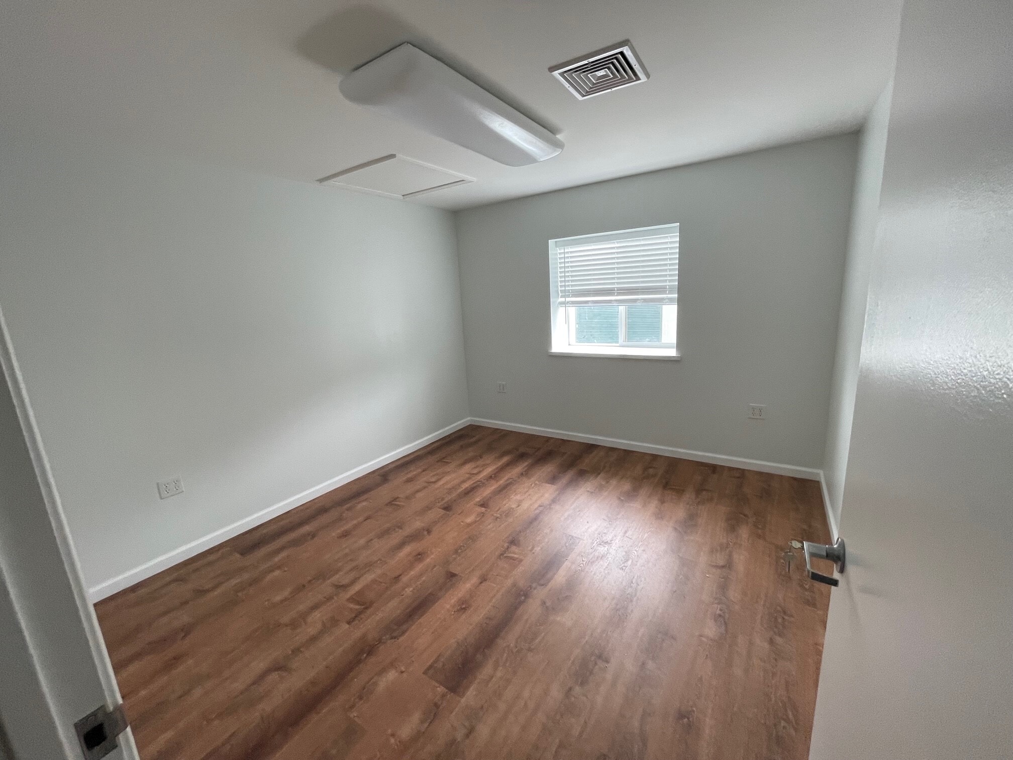 201 Kapaa Quarry Rd, Kailua, HI à louer Photo intérieure– Image 1 sur 4