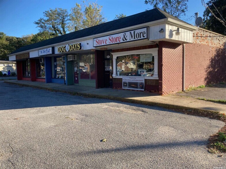 1236-1244 Montauk Hwy, Oakdale, NY à louer - Photo de l’immeuble – Image 2 sur 2