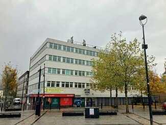 Plus de détails pour 1-4 Castle St, Merthyr Tydfil - Bureau à louer