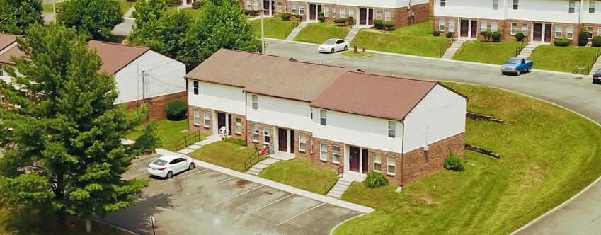 310 Oak Park Dr, Oneida, TN à vendre - Photo de l’immeuble – Image 2 sur 4
