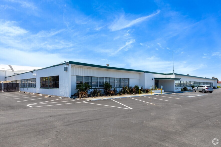 2222 Grant Ave, San Lorenzo, CA à louer - Photo de l’immeuble – Image 1 sur 8