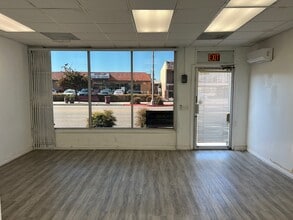 232 S Garfield Ave, Monterey Park, CA à vendre Photo de l’immeuble– Image 2 sur 12