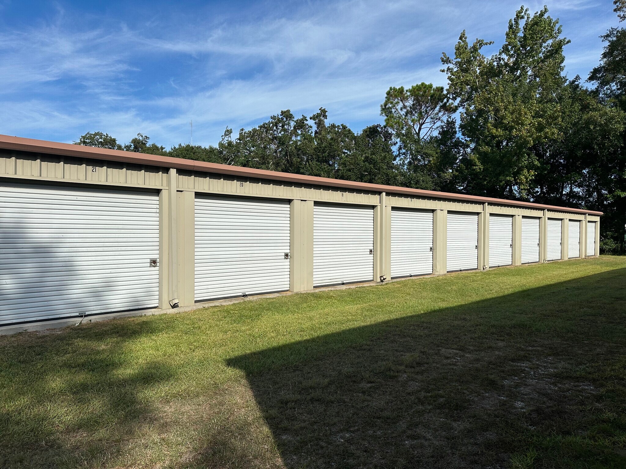 318 Alexander Rd, Long Beach, MS à vendre Photo principale– Image 1 sur 7