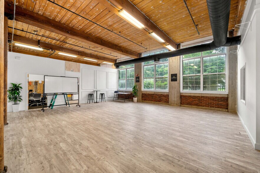 16 Haverhill St, Andover, MA à louer - Photo de l’immeuble – Image 3 sur 6