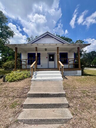 Plus de détails pour 490 N Spring Garden Ave, Deland, FL - Local commercial à vendre