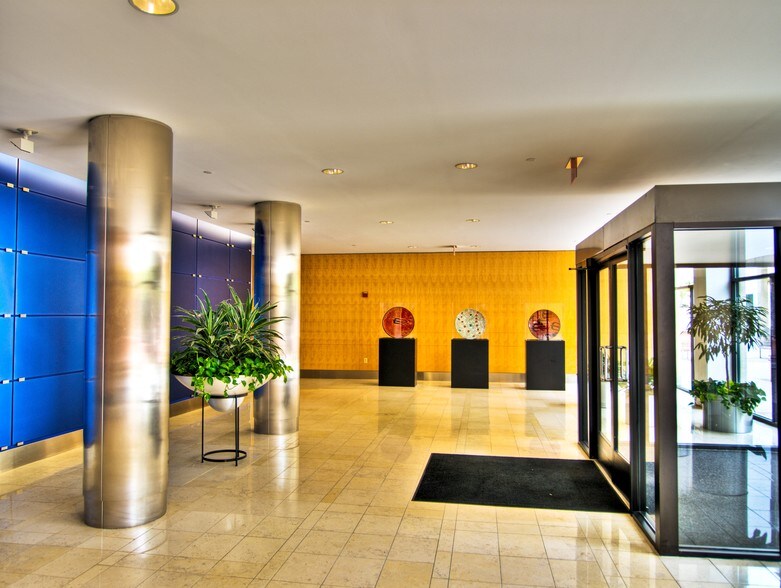 51 Monroe St, Rockville, MD à louer - Hall d’entrée – Image 2 sur 14