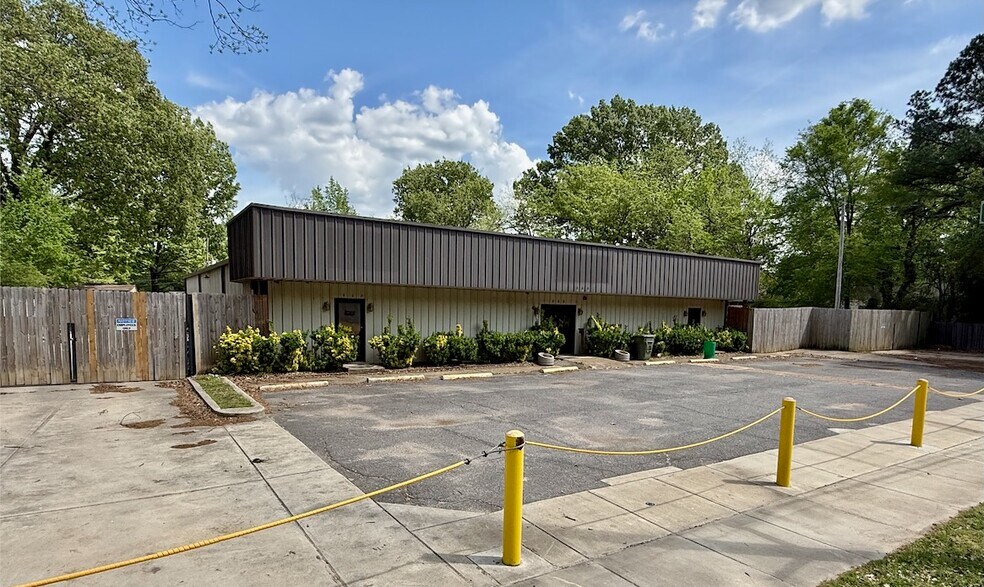 854 Vaughn Rd, Memphis, TN à vendre - Photo de l’immeuble – Image 2 sur 2