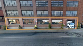 Plus de détails pour 250 Greenpoint Ave, Brooklyn, NY - Industriel/Logistique à louer