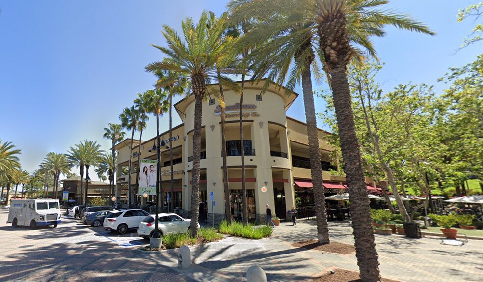 26601-26851 Aliso Creek Rd, Aliso Viejo, CA à louer - Photo de l’immeuble – Image 2 sur 4