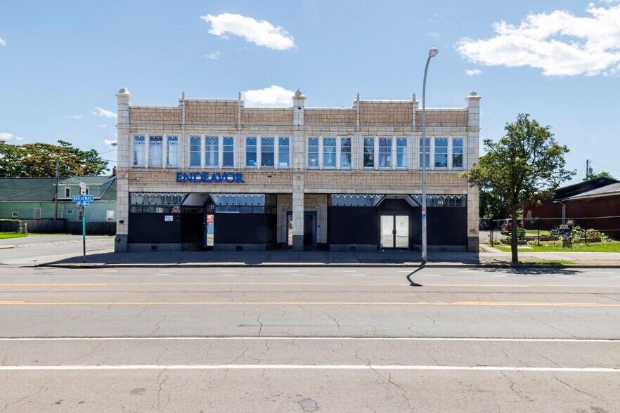 1131 Broadway St, Buffalo, NY à vendre - Photo de l’immeuble – Image 2 sur 48