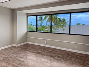 75-167 Hualalai Rd, Kailua Kona, HI à louer Photo intérieure– Image 1 sur 11