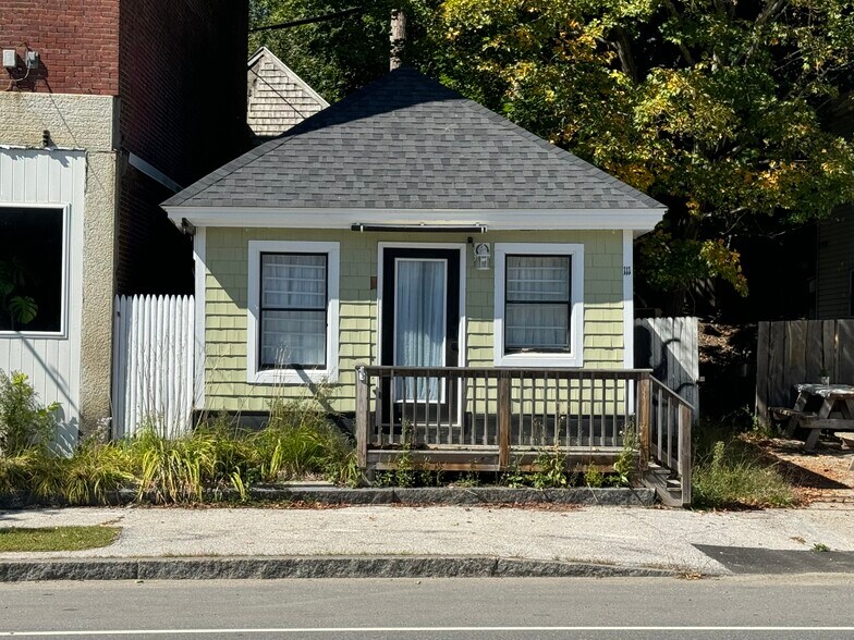 111 Main St, Winterport, ME à vendre - Photo de l’immeuble – Image 2 sur 14