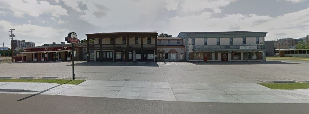 1000 Block Santa Fe, Corpus Christi, TX à louer - Photo de l’immeuble – Image 3 sur 4