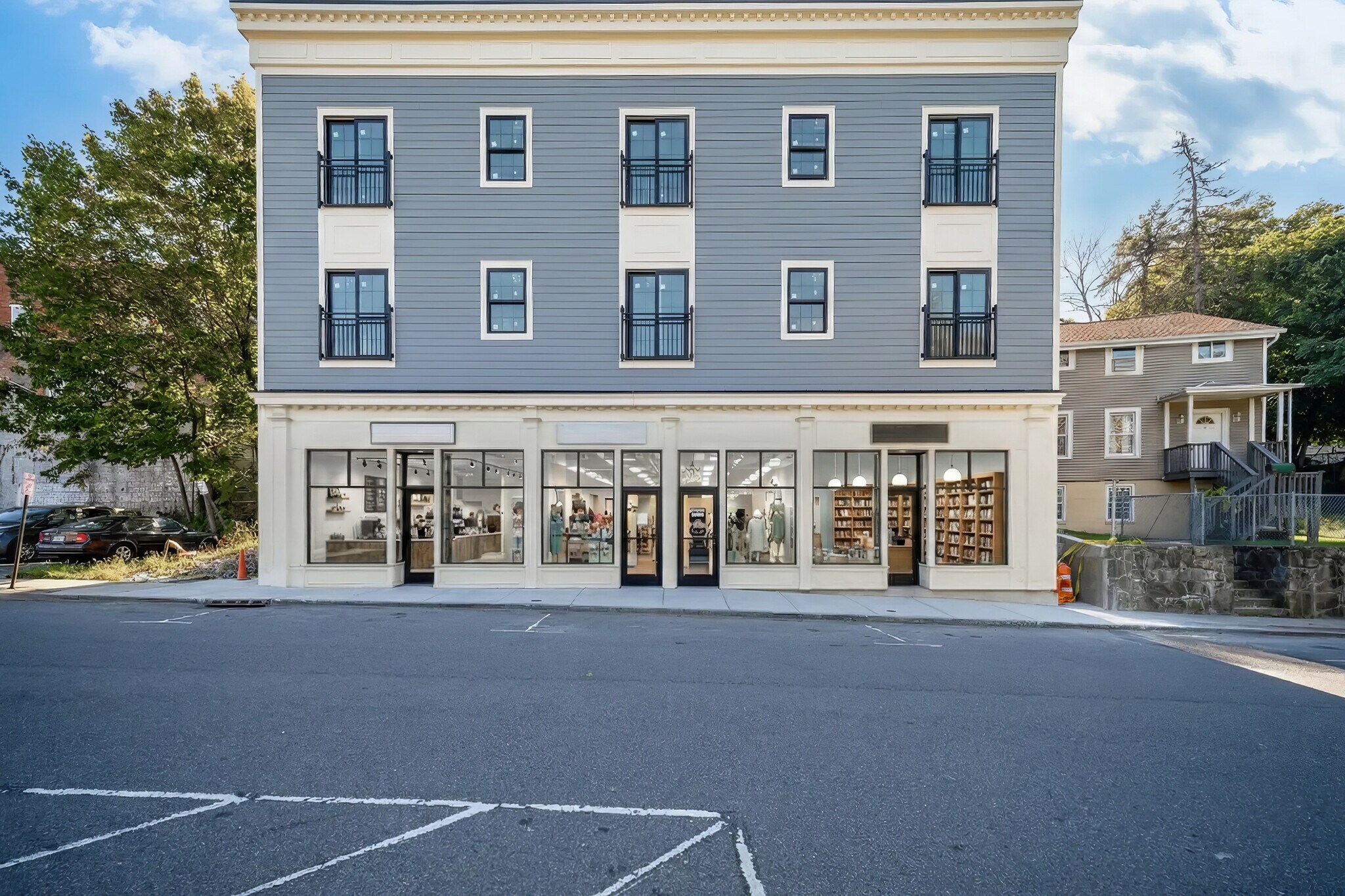 10 Market St, Wappingers Falls, NY à louer Photo de l’immeuble– Image 1 sur 17