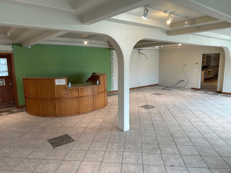 1177 Lee Blvd, Richland, WA à louer - Photo de l’immeuble – Image 3 sur 9