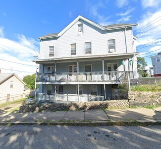 Plus de détails pour 271 Elm St, Woonsocket, RI - Logement à vendre