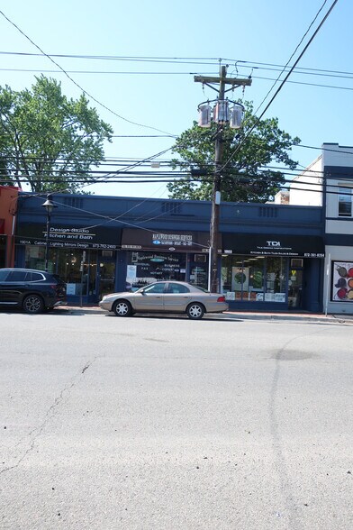 1901 Springfield Ave, Maplewood, NJ à vendre - Photo de l’immeuble – Image 2 sur 12