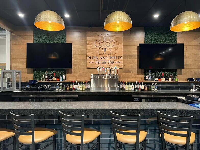 2413 London Bridge Rd, Virginia Beach, VA à vendre - Photo de l’immeuble – Image 2 sur 9