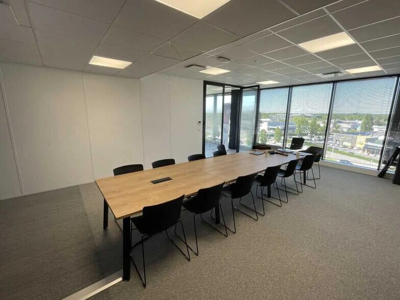 Bureau dans Saint-Herblain à louer - Photo de l’immeuble – Image 2 sur 12