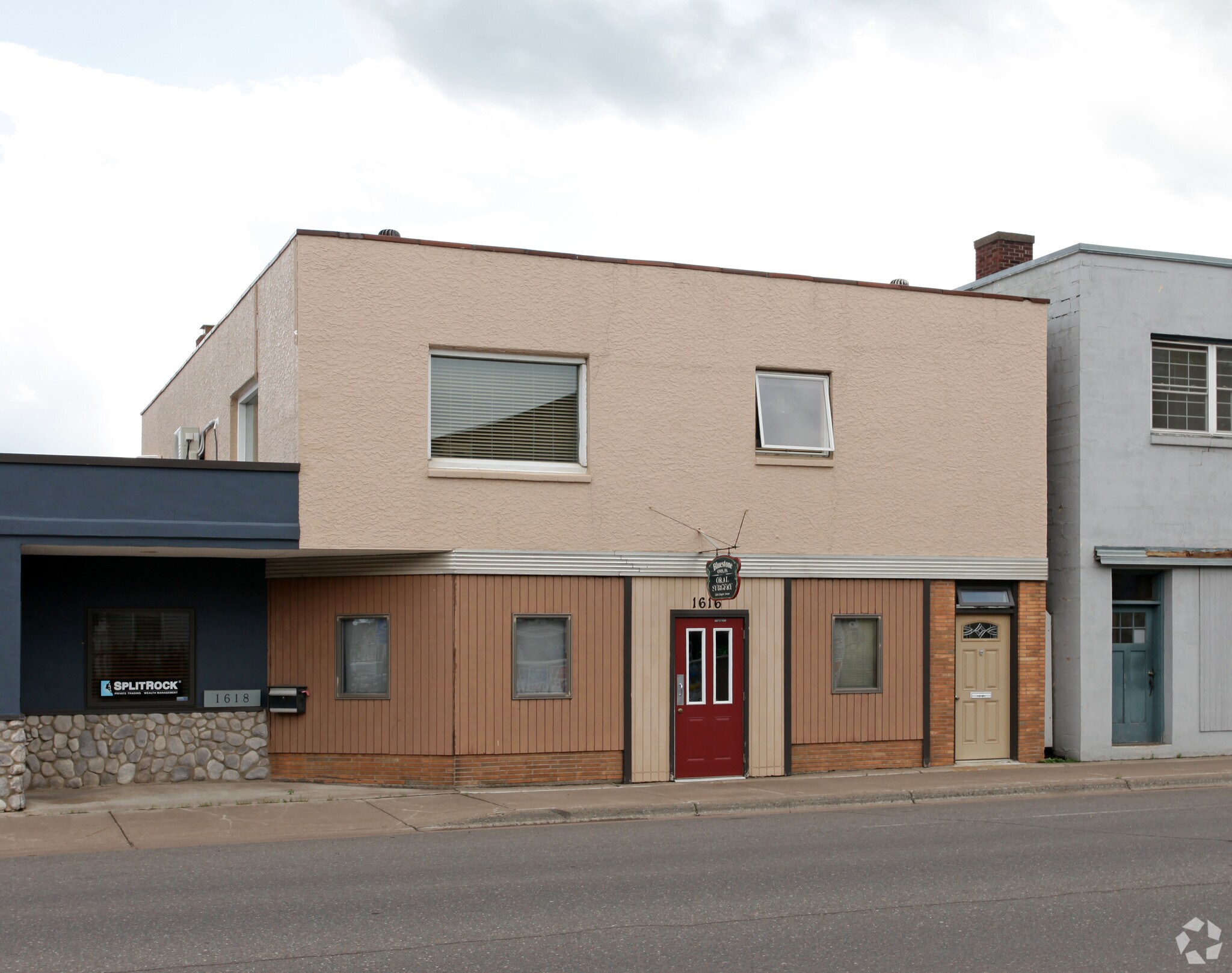 1616 Cloquet Ave, Cloquet, MN à vendre Photo principale– Image 1 sur 14