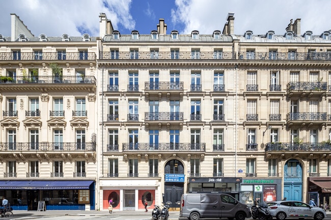 Plus de détails pour 15 Rue La Fayette, Paris - Bureau à louer