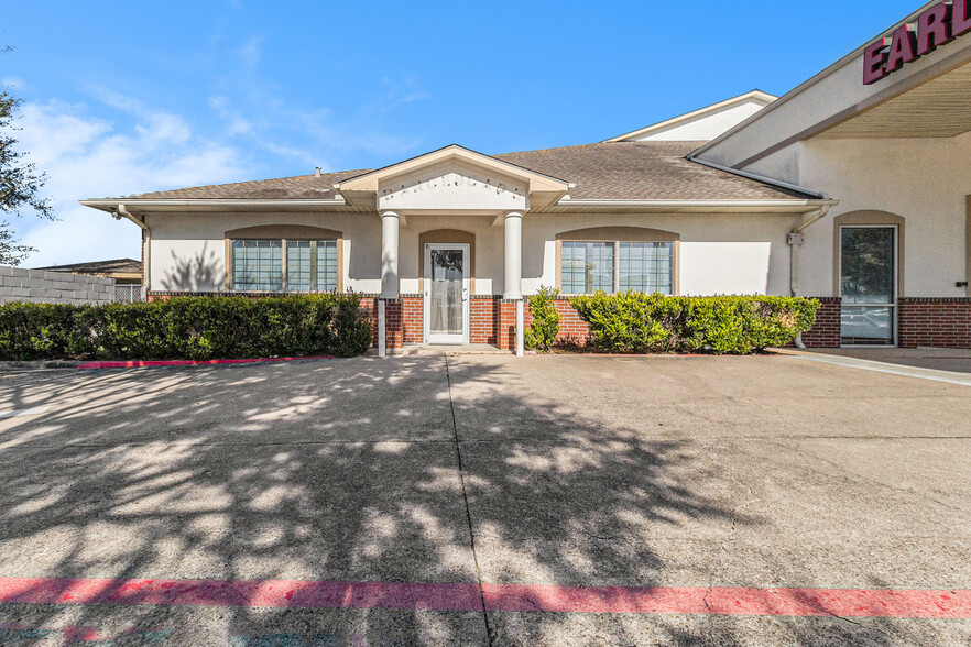 1906 Country Place Pky, Pearland, TX à louer - Photo de l’immeuble – Image 3 sur 29