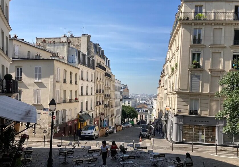 Local commercial dans Paris à louer - Photo de l’immeuble – Image 1 sur 2