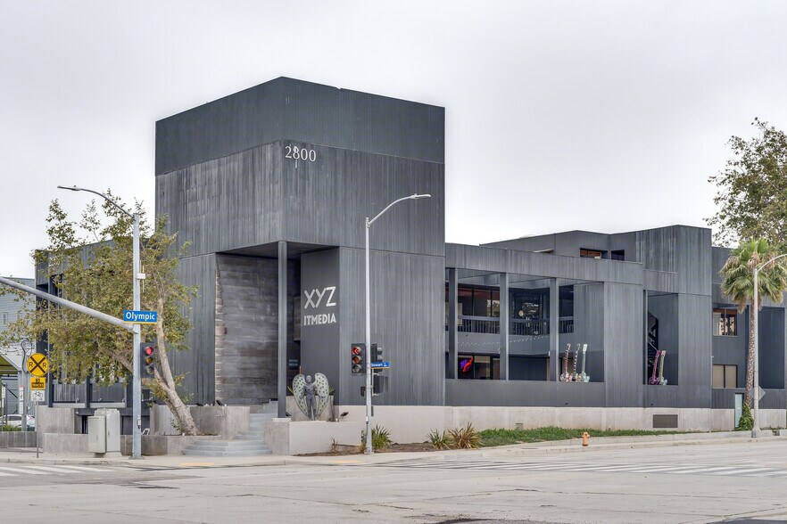 2800 W Olympic Blvd, Santa Monica, CA à louer - Photo principale – Image 1 sur 24